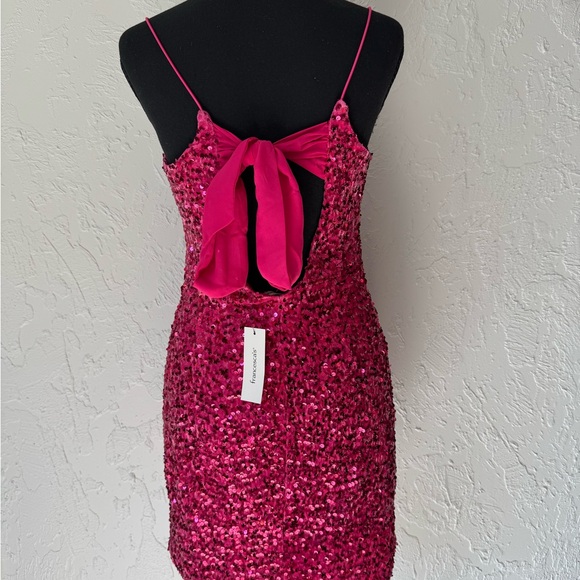 Francesca’s pink sequin dress - Picture 4 of 7